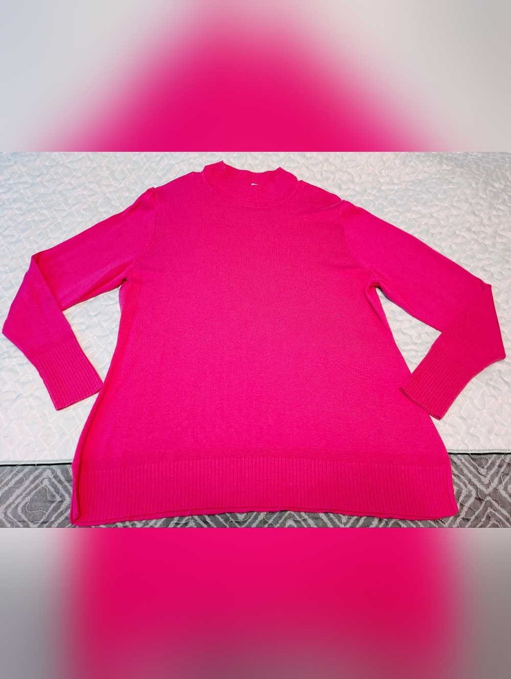 Women's Size L Isaac Mizrahi Live Pink/Fushia Long-Sleeve Mock Collar Sweater